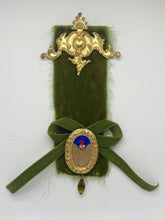 Load image into Gallery viewer, The Guardian Keeping The Green Vigil