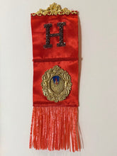 Load image into Gallery viewer, Guardian Angel Chicken No.1